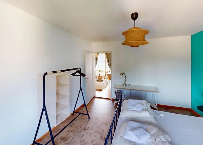 Koeschenruetistrasse 55, 8052 Switzerland Apartman *